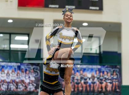 Thumbnail 1 in Sequoyah (Creekview Classic) photogallery.