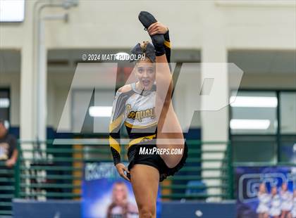 Thumbnail 1 in Sequoyah (Creekview Classic) photogallery.