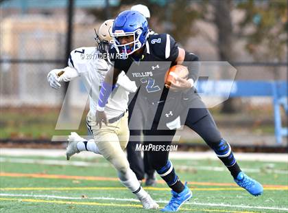 Thumbnail 1 in Lemont vs. Phillips (IHSA Class 5A Quarterfinal Playoff) photogallery.