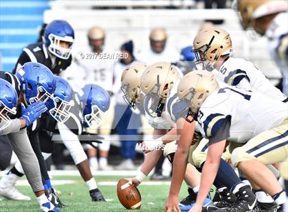 Thumbnail 2 in Lemont vs. Phillips (IHSA Class 5A Quarterfinal Playoff) photogallery.