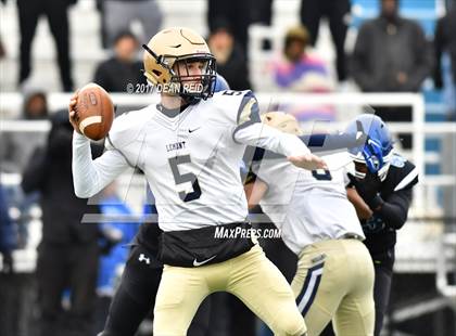 Thumbnail 1 in Lemont vs. Phillips (IHSA Class 5A Quarterfinal Playoff) photogallery.
