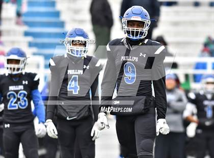 Thumbnail 1 in Lemont vs. Phillips (IHSA Class 5A Quarterfinal Playoff) photogallery.