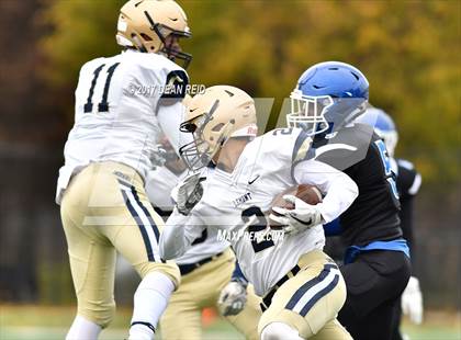 Thumbnail 3 in Lemont vs. Phillips (IHSA Class 5A Quarterfinal Playoff) photogallery.