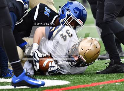 Thumbnail 1 in Lemont vs. Phillips (IHSA Class 5A Quarterfinal Playoff) photogallery.