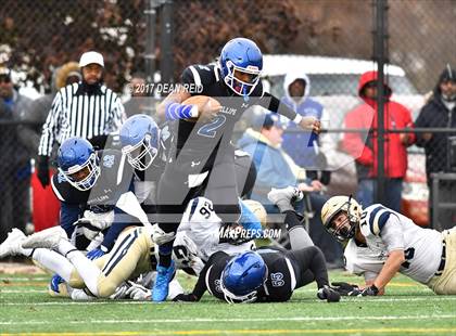 Thumbnail 2 in Lemont vs. Phillips (IHSA Class 5A Quarterfinal Playoff) photogallery.