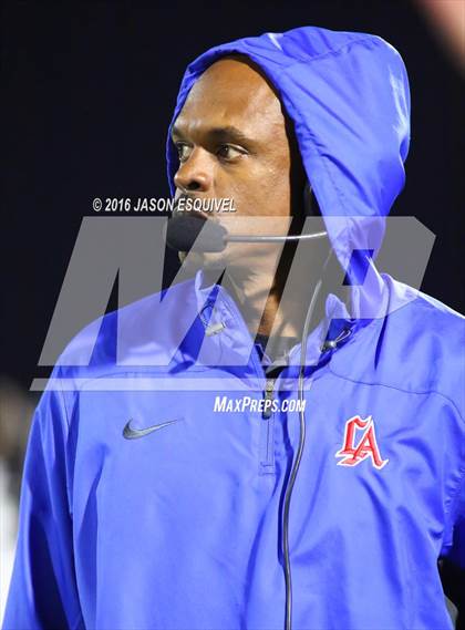 Thumbnail 2 in Woodrow Wilson @ Los Altos (CIF Southern Section Division 6 Semifinal Playoff) photogallery.