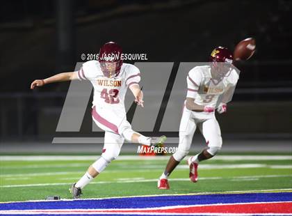 Thumbnail 2 in Woodrow Wilson @ Los Altos (CIF Southern Section Division 6 Semifinal Playoff) photogallery.