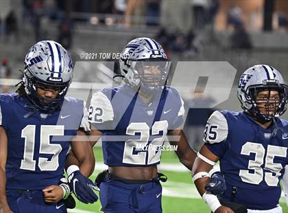 Thumbnail 3 in West Orange-Stark vs. China Spring (UIL 4A Regional Playoffs) photogallery.