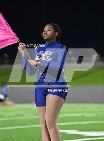 Thumbnail 2 in West Orange-Stark vs. China Spring (UIL 4A Regional Playoffs) photogallery.