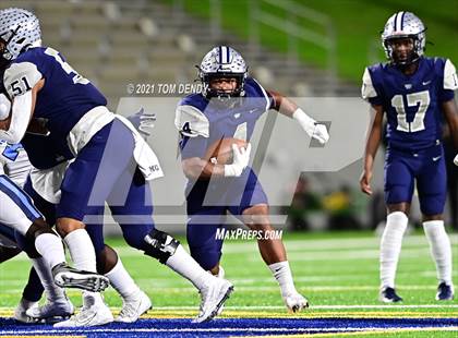 Thumbnail 1 in West Orange-Stark vs. China Spring (UIL 4A Regional Playoffs) photogallery.