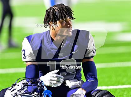 Thumbnail 1 in West Orange-Stark vs. China Spring (UIL 4A Regional Playoffs) photogallery.