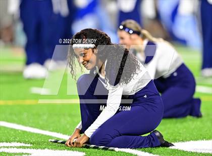 Thumbnail 3 in West Orange-Stark vs. China Spring (UIL 4A Regional Playoffs) photogallery.