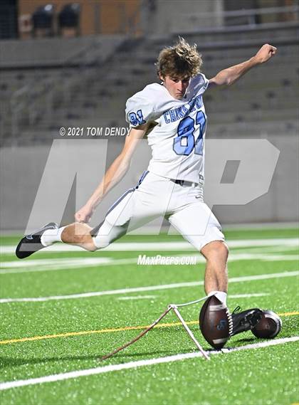 Thumbnail 1 in West Orange-Stark vs. China Spring (UIL 4A Regional Playoffs) photogallery.