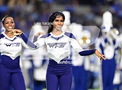 Thumbnail 1 in West Orange-Stark vs. China Spring (UIL 4A Regional Playoffs) photogallery.