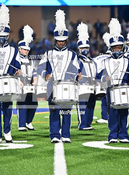 Thumbnail 1 in West Orange-Stark vs. China Spring (UIL 4A Regional Playoffs) photogallery.