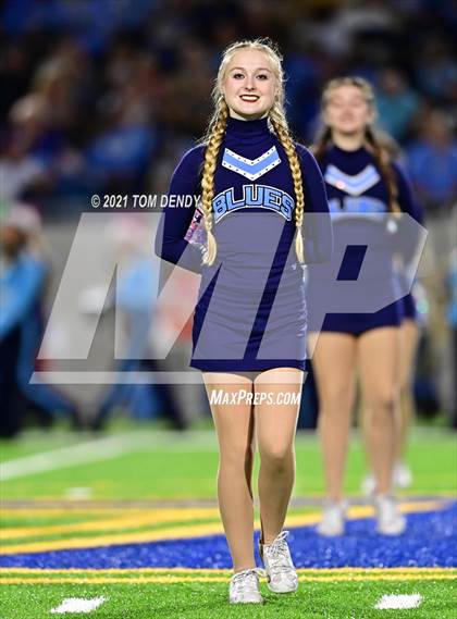 Thumbnail 2 in West Orange-Stark vs. China Spring (UIL 4A Regional Playoffs) photogallery.