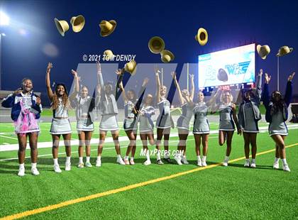 Thumbnail 1 in West Orange-Stark vs. China Spring (UIL 4A Regional Playoffs) photogallery.