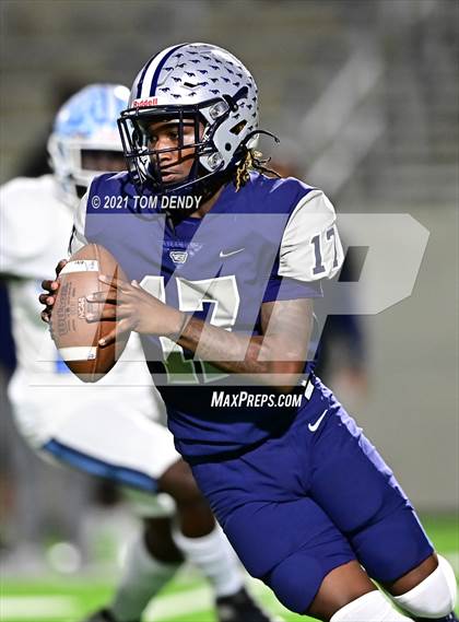 Thumbnail 3 in West Orange-Stark vs. China Spring (UIL 4A Regional Playoffs) photogallery.
