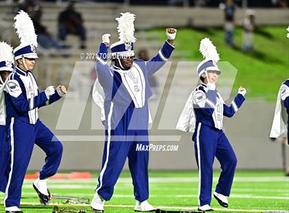 Thumbnail 3 in West Orange-Stark vs. China Spring (UIL 4A Regional Playoffs) photogallery.