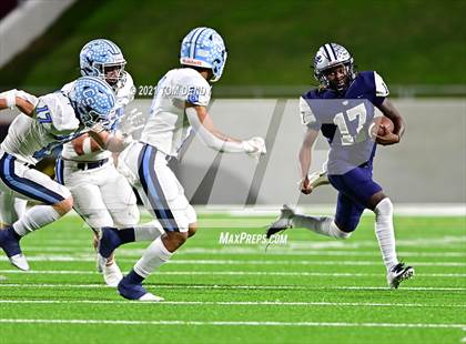Thumbnail 2 in West Orange-Stark vs. China Spring (UIL 4A Regional Playoffs) photogallery.