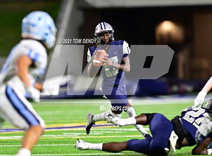 Thumbnail 3 in West Orange-Stark vs. China Spring (UIL 4A Regional Playoffs) photogallery.
