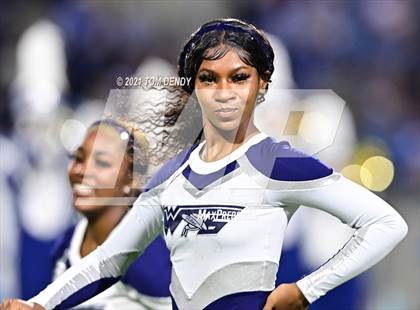 Thumbnail 2 in West Orange-Stark vs. China Spring (UIL 4A Regional Playoffs) photogallery.