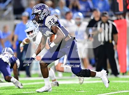 Thumbnail 1 in West Orange-Stark vs. China Spring (UIL 4A Regional Playoffs) photogallery.