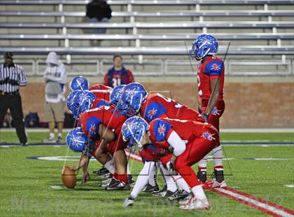 Thumbnail 1 in Plano West vs. South Garland (UIL 5A Division 2 Area Playoff) photogallery.