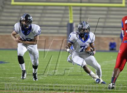 Thumbnail 3 in Plano West vs. South Garland (UIL 5A Division 2 Area Playoff) photogallery.
