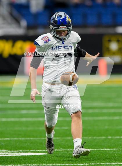 Thumbnail 3 in San Antonio All-Star Game photogallery.