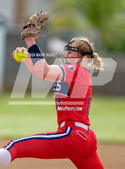 Thumbnail 3 in Pleasant Grove @ Elk Grove photogallery.