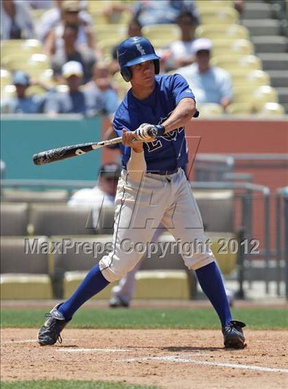 Thumbnail 3 in Chatsworth vs. El Camino Real (CIF LACS D1 Final) photogallery.