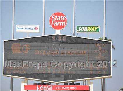 Thumbnail 2 in Chatsworth vs. El Camino Real (CIF LACS D1 Final) photogallery.