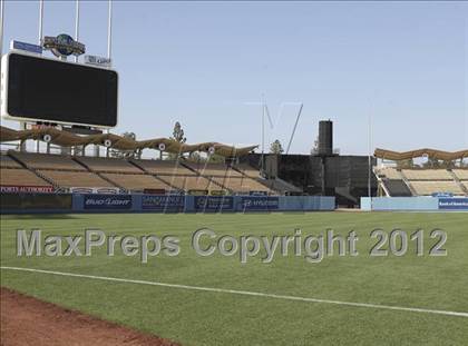 Thumbnail 1 in Chatsworth vs. El Camino Real (CIF LACS D1 Final) photogallery.