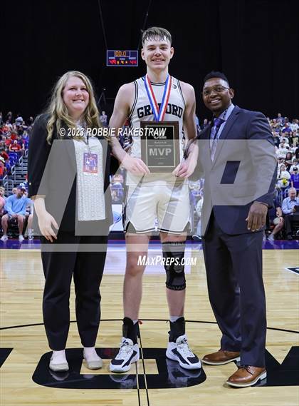Thumbnail 2 in Graford vs. Jayton (UIL 1A Basketball State Final Medal Ceremony) photogallery.