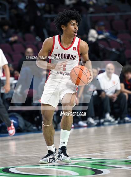 Thumbnail 2 in Roosevelt vs. Redondo Union (Tarkanian Classic) photogallery.