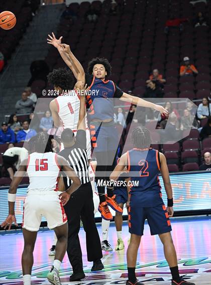 Thumbnail 1 in Roosevelt vs. Redondo Union (Tarkanian Classic) photogallery.