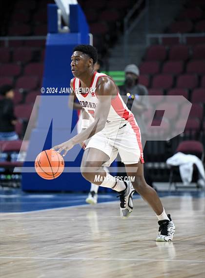 Thumbnail 3 in Roosevelt vs. Redondo Union (Tarkanian Classic) photogallery.