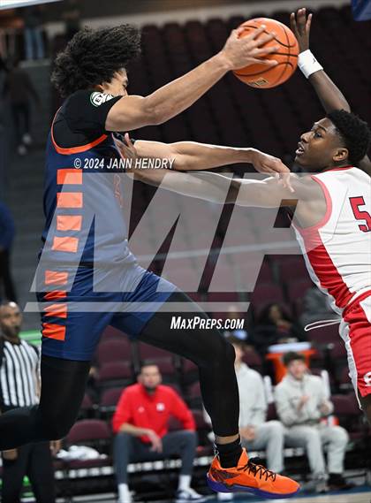 Thumbnail 1 in Roosevelt vs. Redondo Union (Tarkanian Classic) photogallery.
