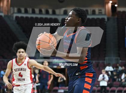 Thumbnail 2 in Roosevelt vs. Redondo Union (Tarkanian Classic) photogallery.