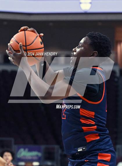Thumbnail 1 in Roosevelt vs. Redondo Union (Tarkanian Classic) photogallery.