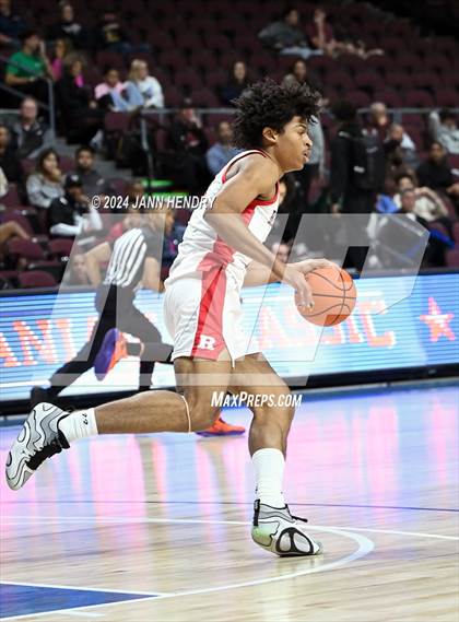 Thumbnail 2 in Roosevelt vs. Redondo Union (Tarkanian Classic) photogallery.