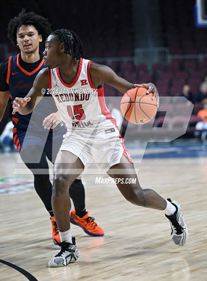Thumbnail 1 in Roosevelt vs. Redondo Union (Tarkanian Classic) photogallery.