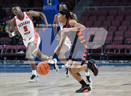 Thumbnail 2 in Roosevelt vs. Redondo Union (Tarkanian Classic) photogallery.
