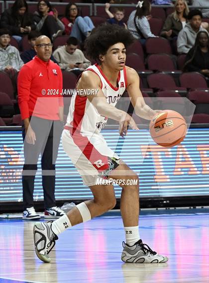 Thumbnail 3 in Roosevelt vs. Redondo Union (Tarkanian Classic) photogallery.