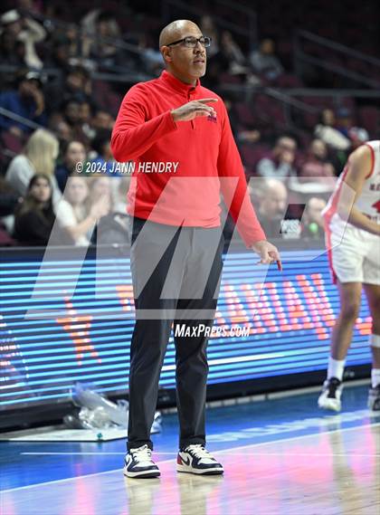 Thumbnail 3 in Roosevelt vs. Redondo Union (Tarkanian Classic) photogallery.