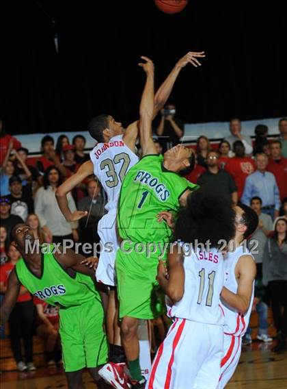 Thumbnail 3 in Ribet Academy @ Village Christian (CIF SS D5AA Semifinal) photogallery.