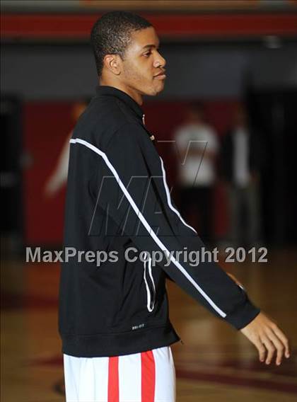 Thumbnail 3 in Ribet Academy @ Village Christian (CIF SS D5AA Semifinal) photogallery.