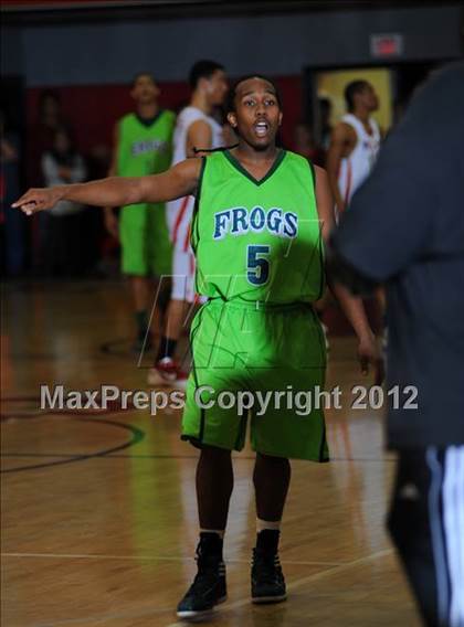 Thumbnail 1 in Ribet Academy @ Village Christian (CIF SS D5AA Semifinal) photogallery.