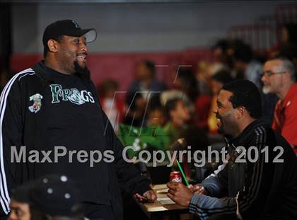 Thumbnail 2 in Ribet Academy @ Village Christian (CIF SS D5AA Semifinal) photogallery.